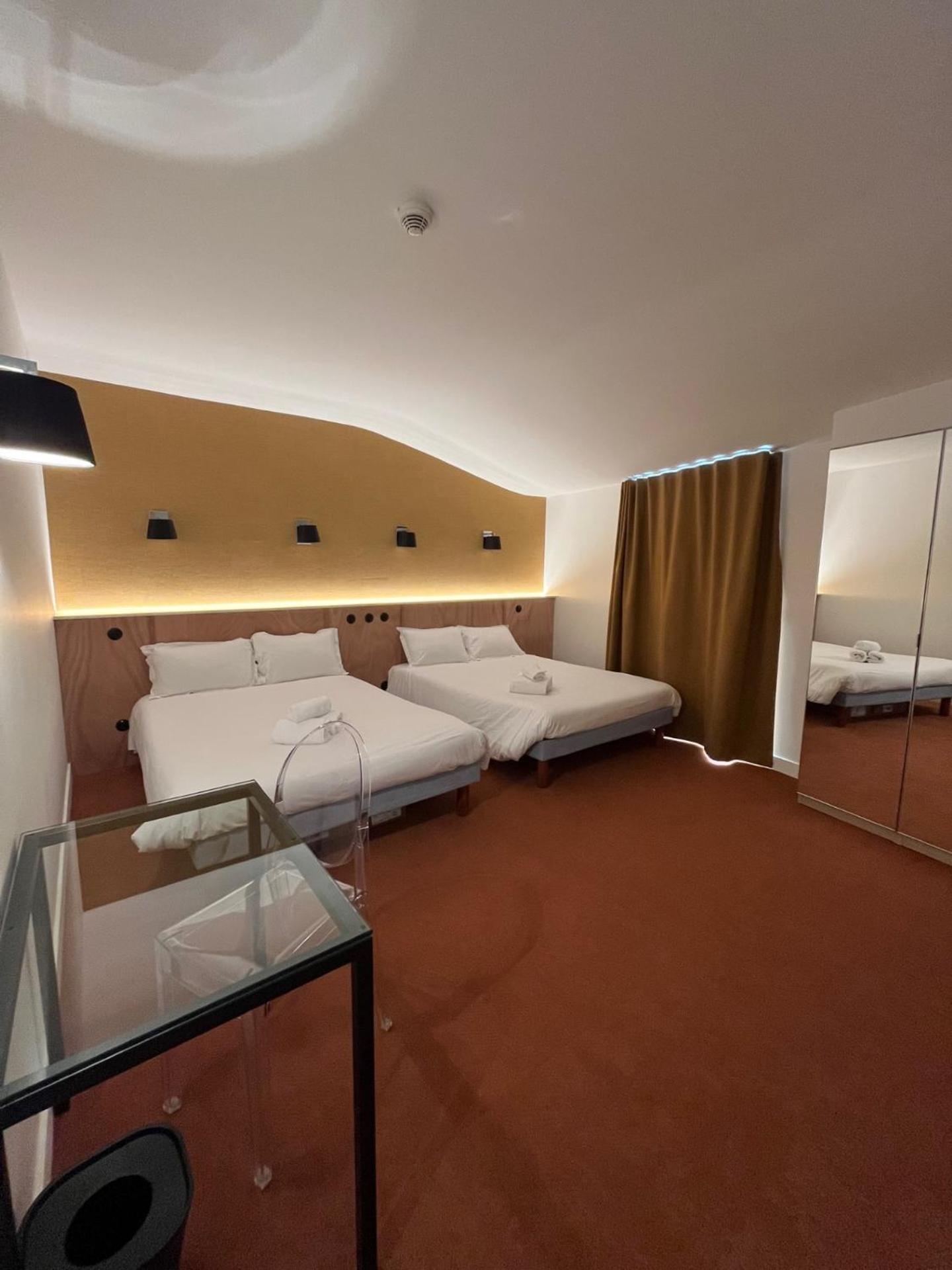 Hotel Henri Iv